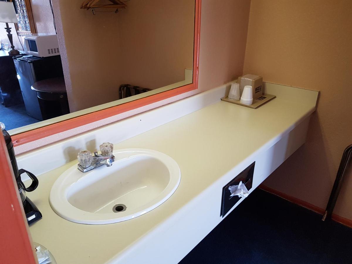 Budget Host Inn Eastland Dış mekan fotoğraf