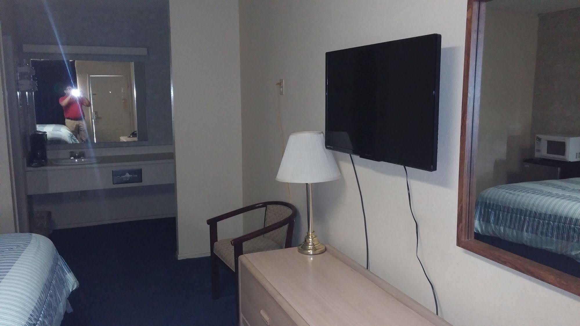 Budget Host Inn Eastland Dış mekan fotoğraf